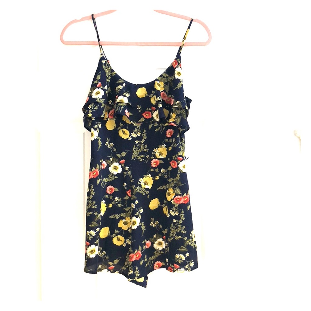 BNWT floral romper